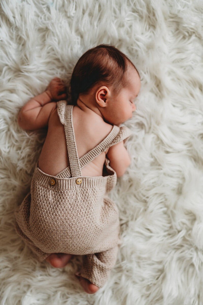 San Diego Maternity Photographer captures baby laying on belly