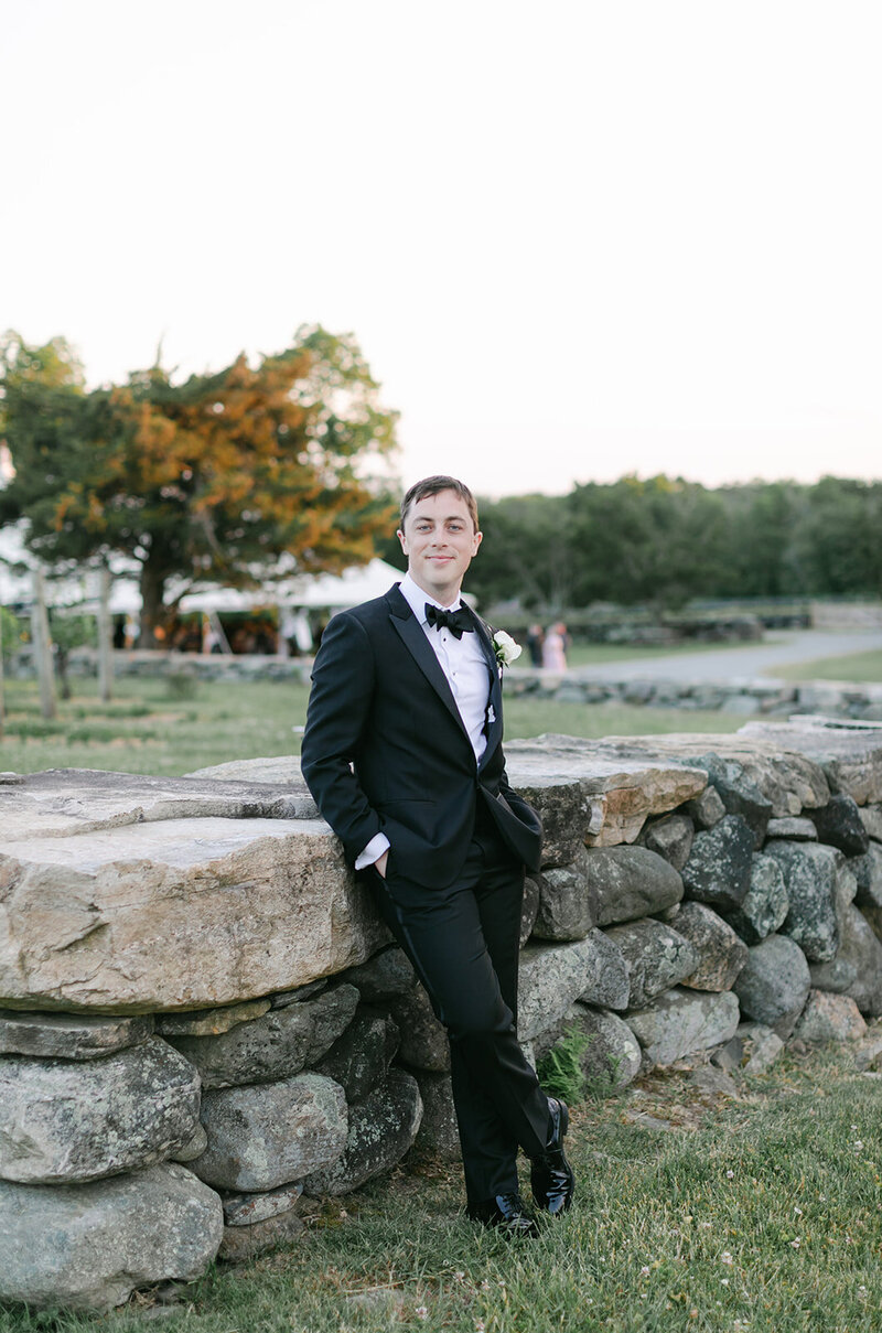 groom-portrait-jonthan-edwards