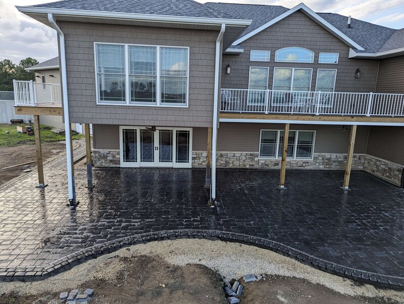 Cedar-Rapids-Iowa-landscaping-lawn-care-treatments-_20240619_001341565