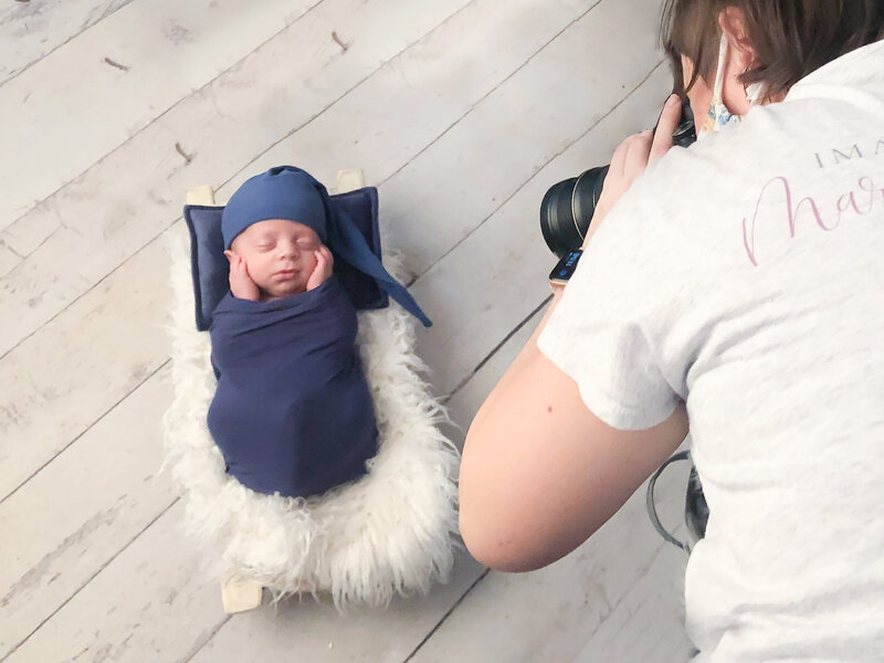 behind-the-scenes-newborn-baby-boy-twins-nj-studio-session-imagery-by-marianne-2021-9