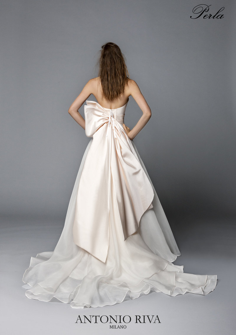 Post | Antonio Riva wedding dress designer