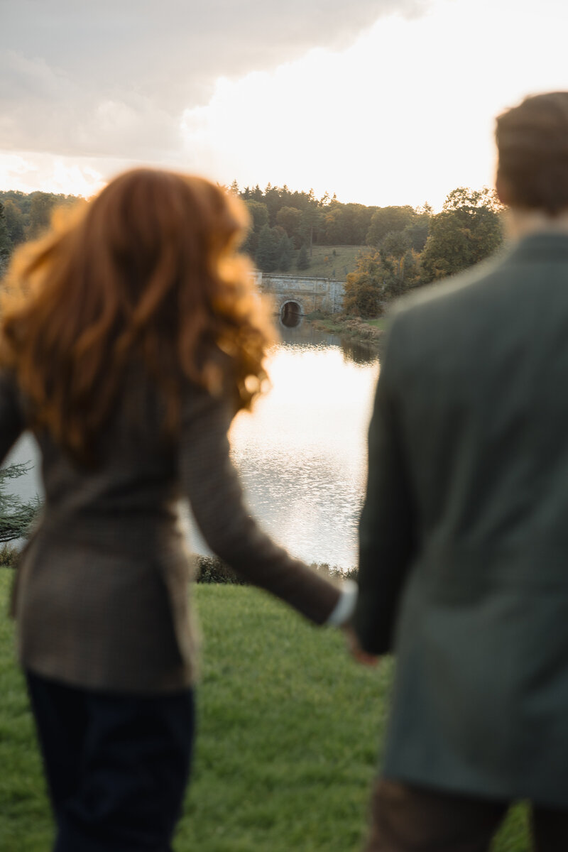 Blenheim Palace couple portraits at golden hour