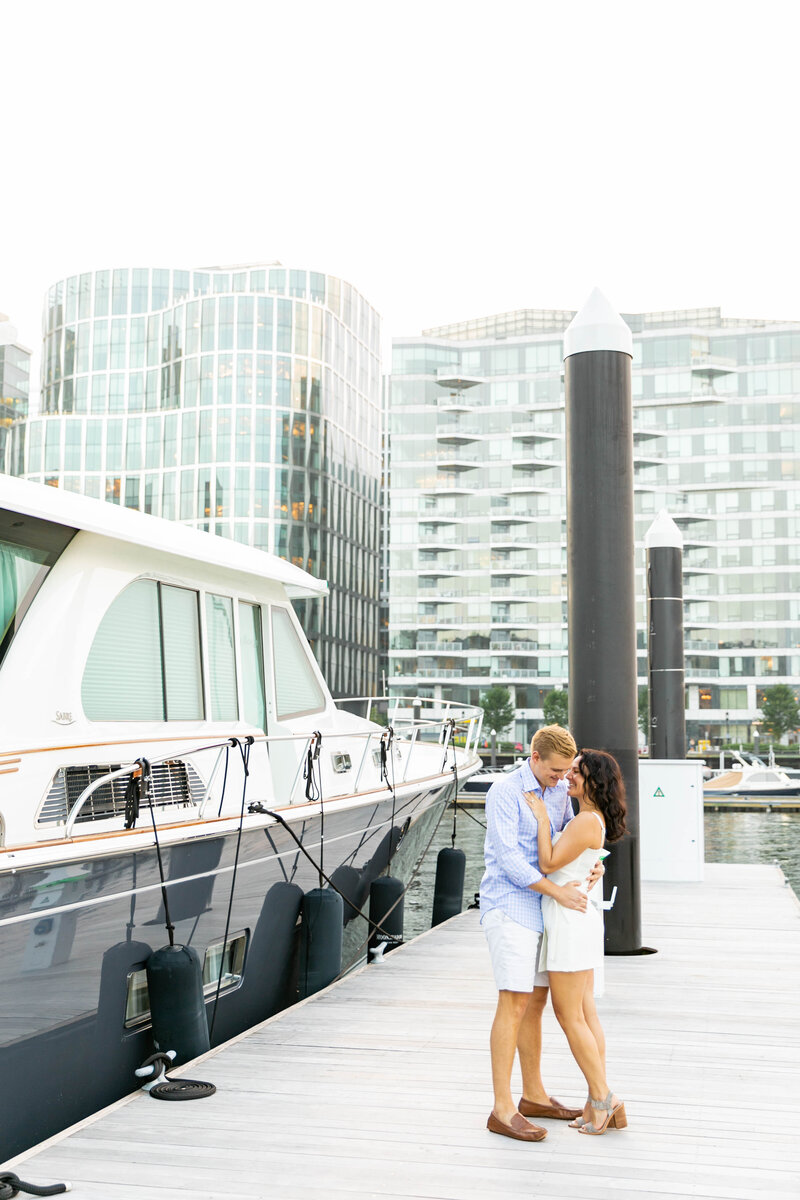 2021july14th-seaport-district-boston-engagement-photography-kimlynphotography0964