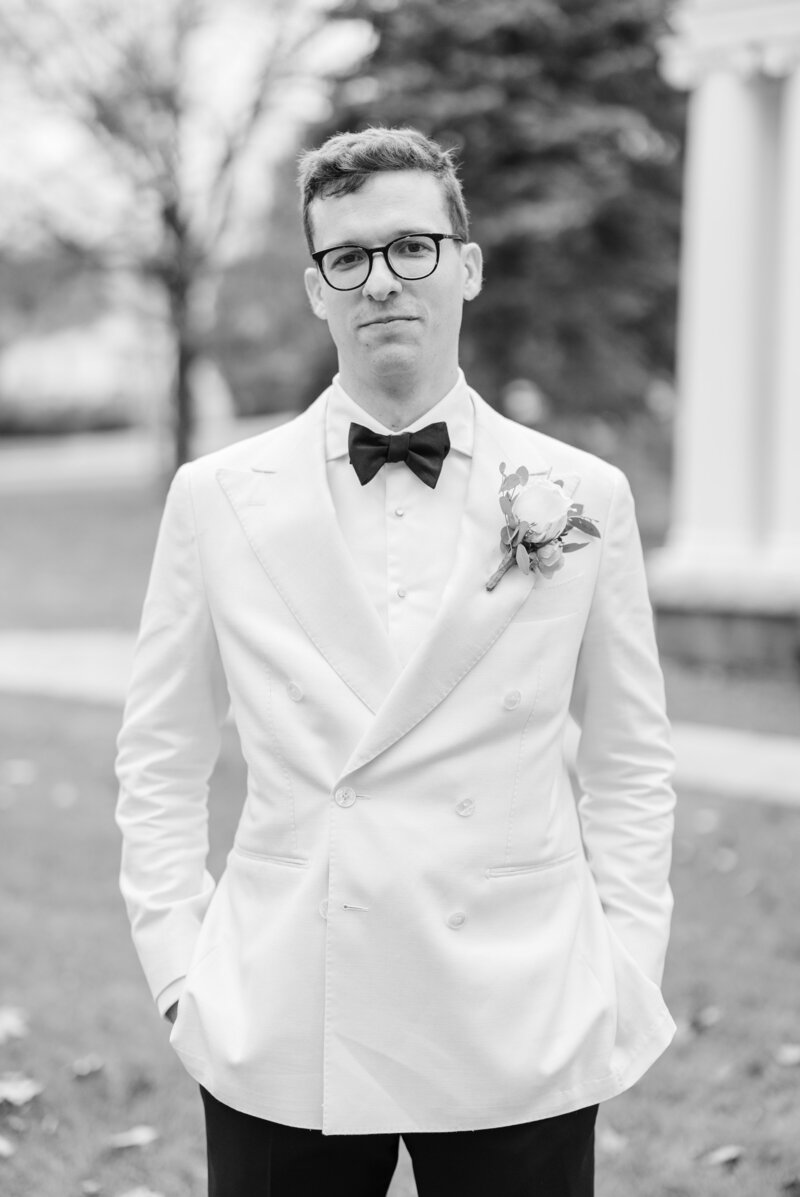 groom-portrait-white-blazer