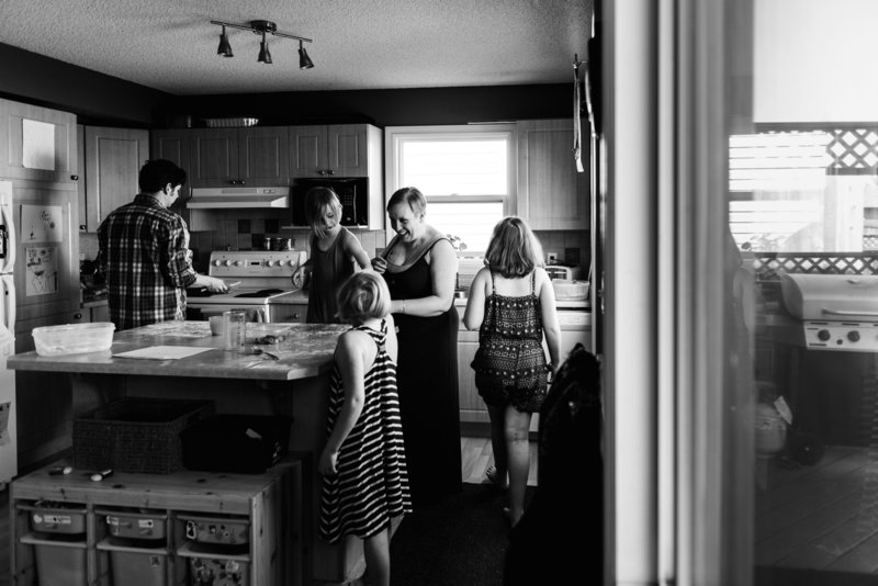 Lifestyle family photographer Edmonton-33