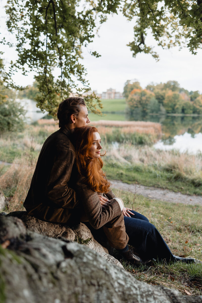 Editorial couple portraits at Blenheim Palace