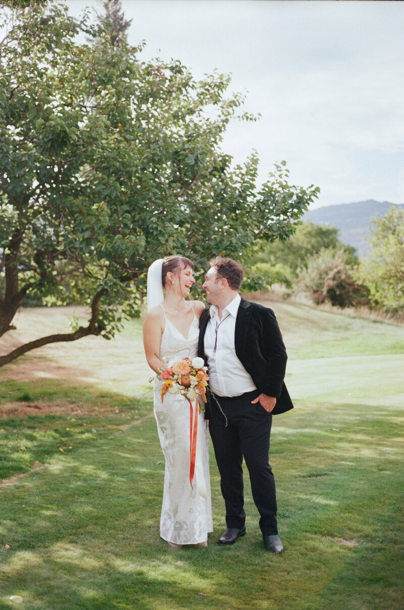 Queenstown Wedding Photographer - Manata lodge