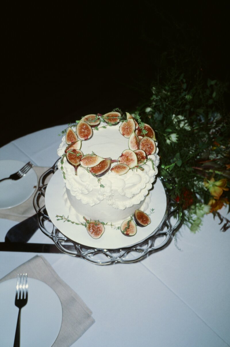 NH Wedding Photographer | Digital + Film Photography Wedding | New Hampshire