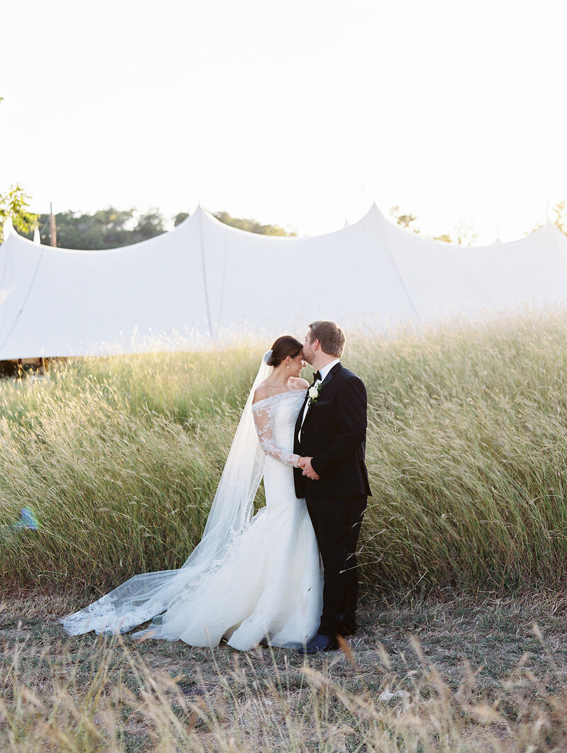 BrideandGroom_TheCrakes-54_websize (2)