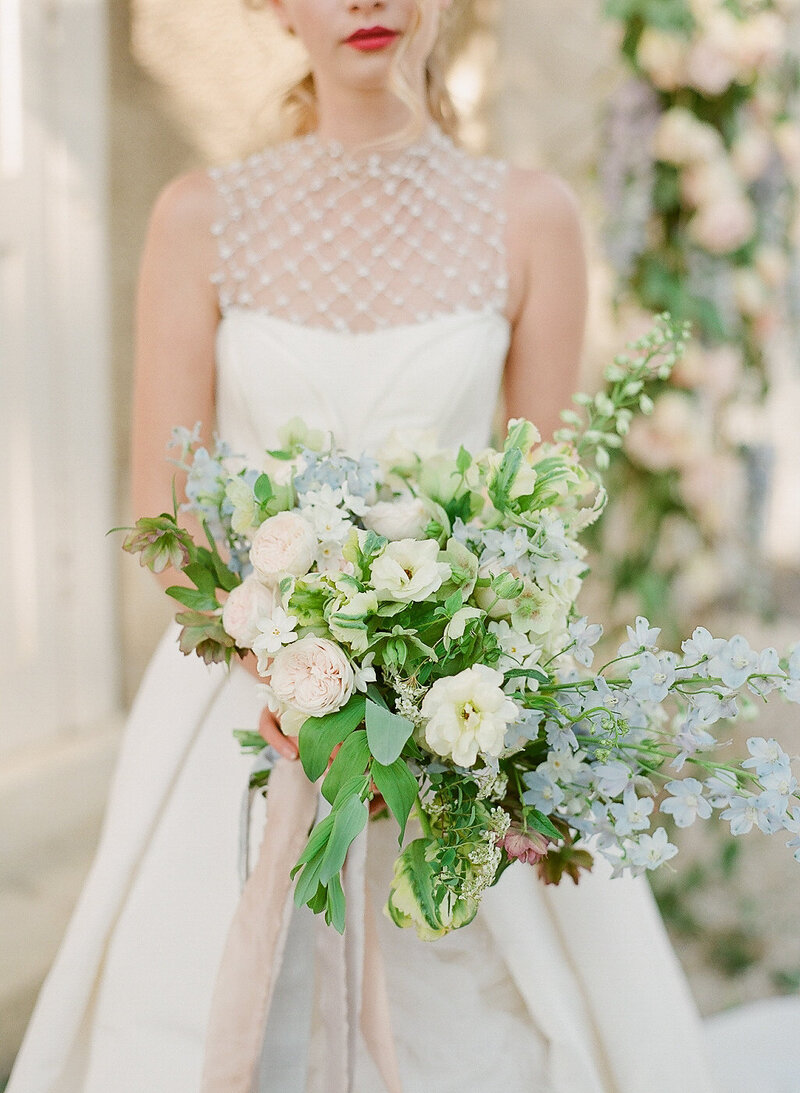 French-wedding-flower-bouquet-Stephanie-Brauer