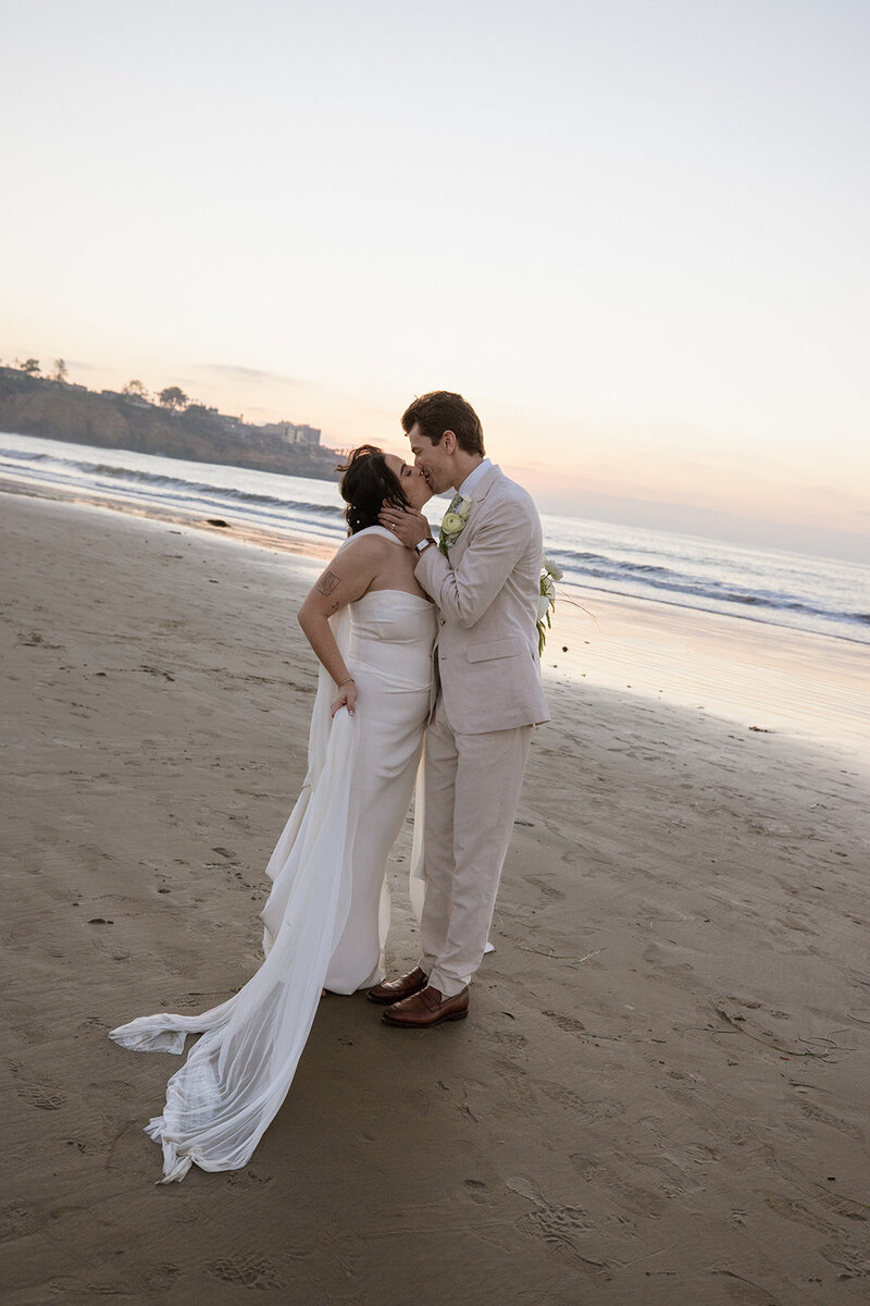 Malaya Images - 110825 Kathleen and Max - Sneak Peeks (43 of 70)_websize