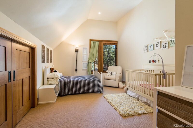 3731 OVERLOOK BED 3