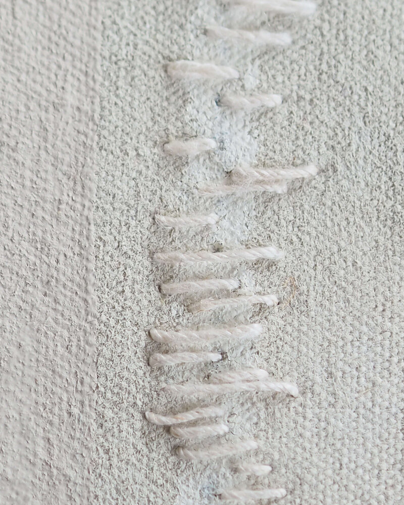 Chloe-art-detail-9