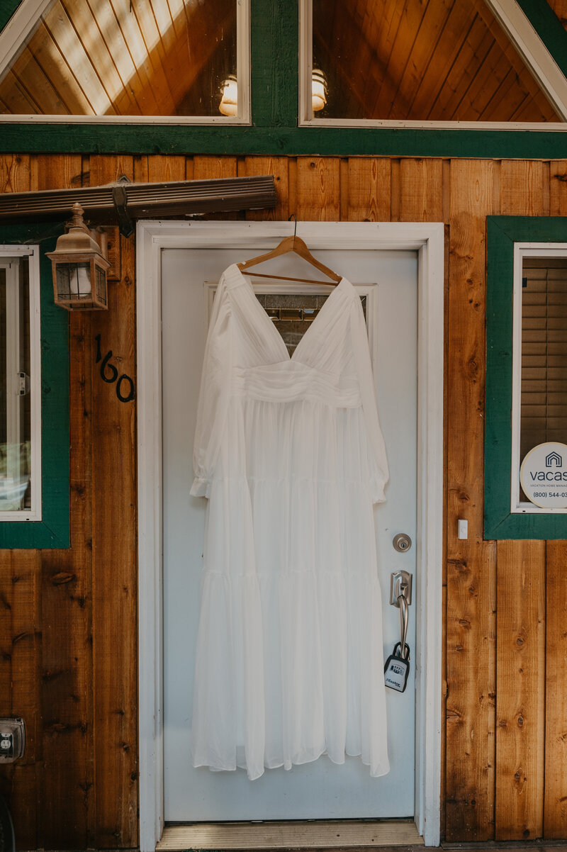Elopement dreamy and flowy bridal dress.