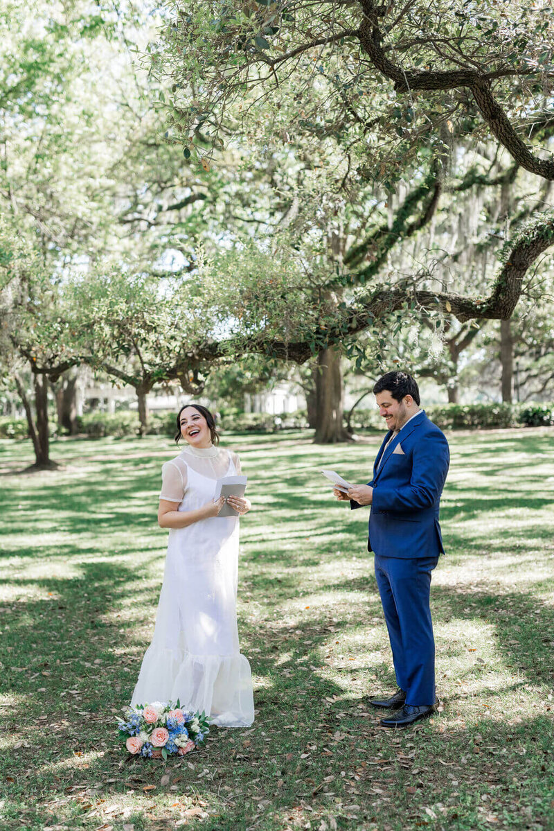 Savannah_Elopement_in_Forsyth_Park_Under_the_Oaks15