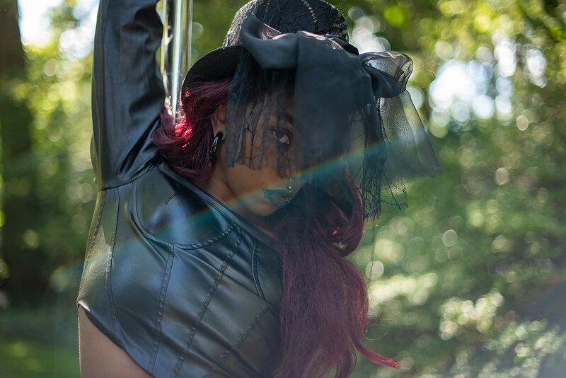 Snapzbytie - Flying in the Forest Pole Photoshoot - Central Maryland19