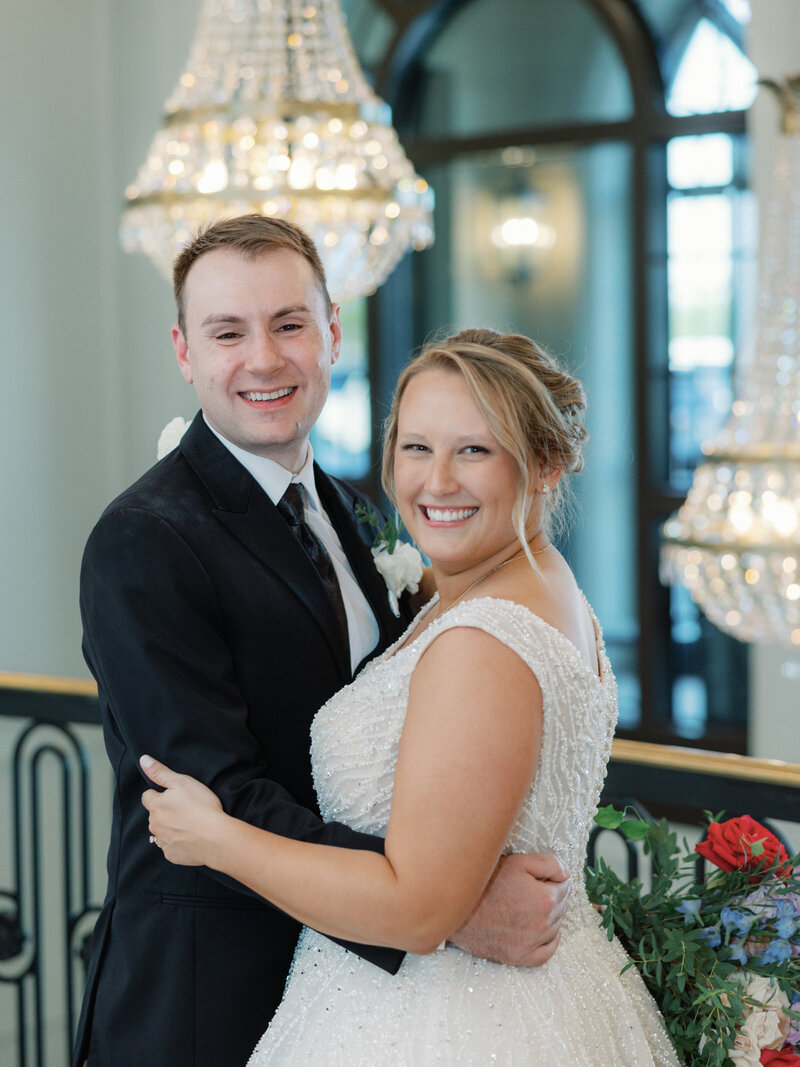 Indiana_Michigan_Wedding Planner_Carmel Indiana_Hotel Carmichael_Bridal Fashion_Editorial_Bride & Groom_Couple's Portrait