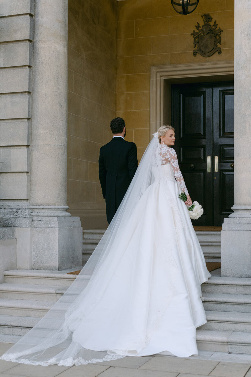 Top UK wedding photographers Charlotte Wise-359