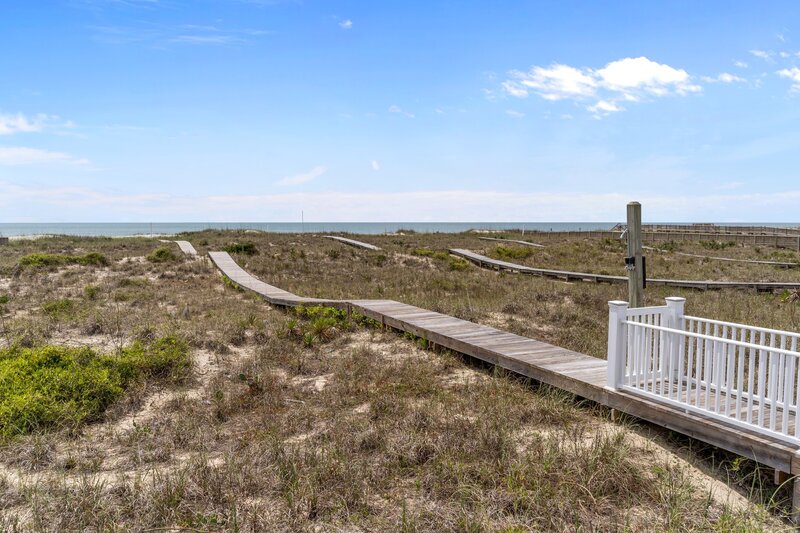 Luxury-Holden-Beach-Rentals-WI-Beach1