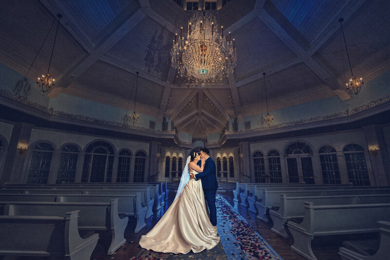 Orlando-Wedding-Photographer-Royal-Crest-Room