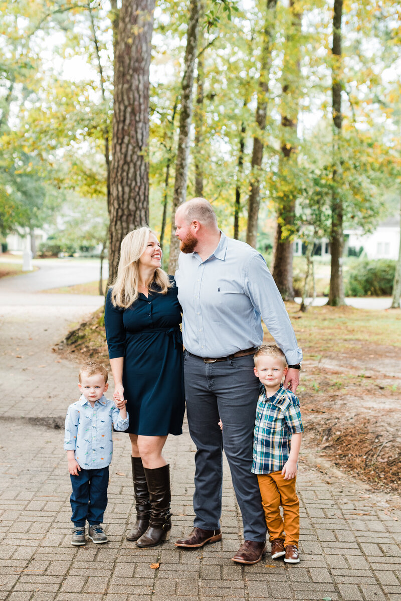 Smalley Family-Fall-Photos_Gabby Chapin Photography_0009