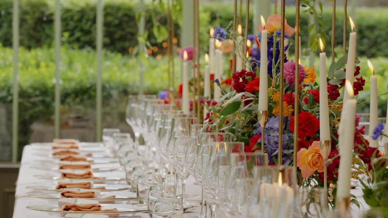 Wedding banquet setup at Cliff at Lyons with beautiful decor, captured during a wedding by Organic Love Story.