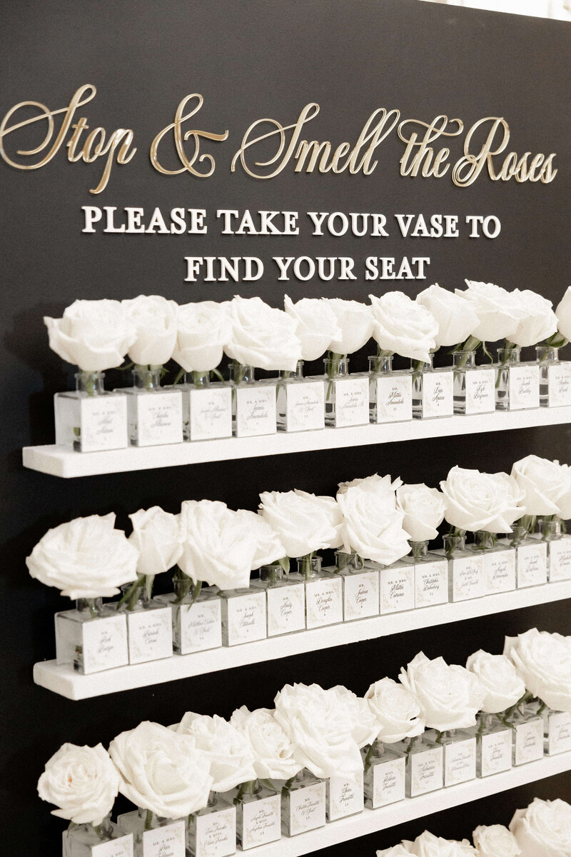 Wedding table plan with rose seat numbers