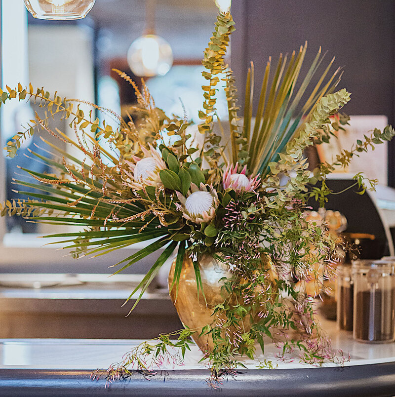 san-francisco-floral-shop-and-wedding-event-designer-studio-805450FB-60F8-4C88-B515-130A2BB78B8A (1)