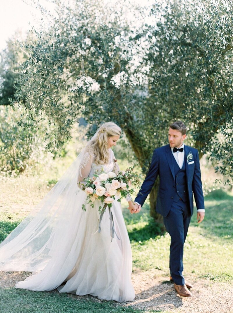 Borgo-di-Tragliata-Wedding-by-Laura-Gordon-and-House-of-Hannah-Events_0027