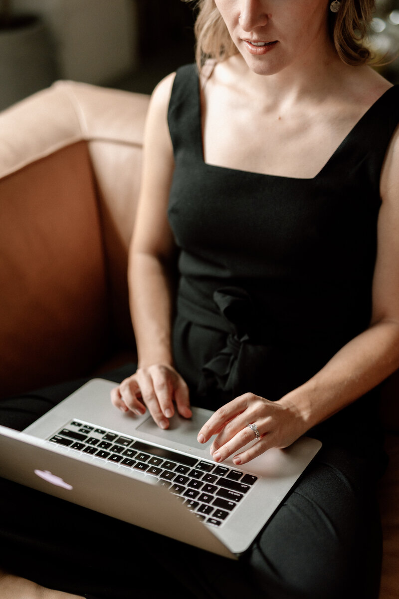 Learning specialist from Entrepreneur, Academic helping you build your curriculum through their course creation services.