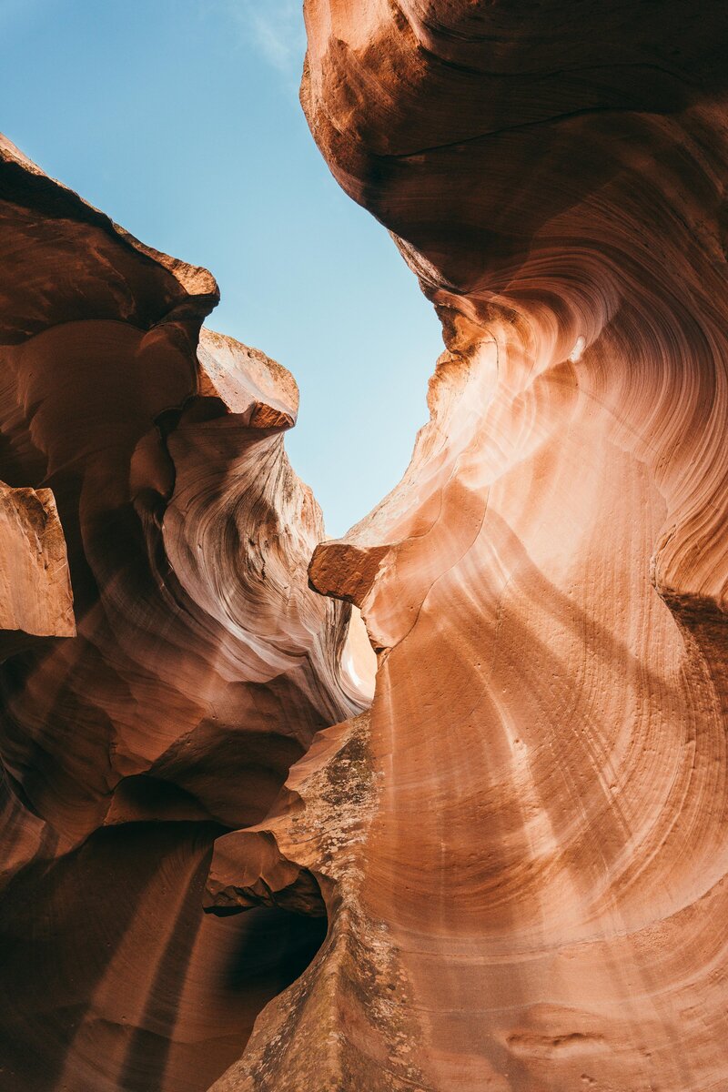antelope canyons