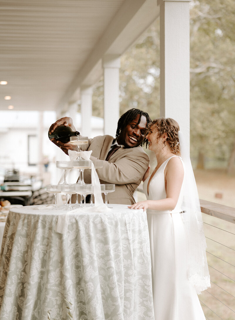 Newlyweds Portrait | Morgan Baker Photo Co