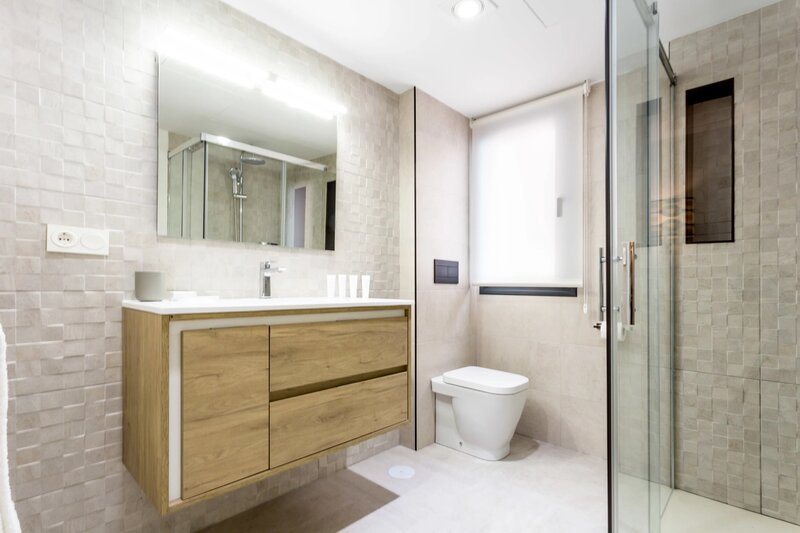 Bathroom2