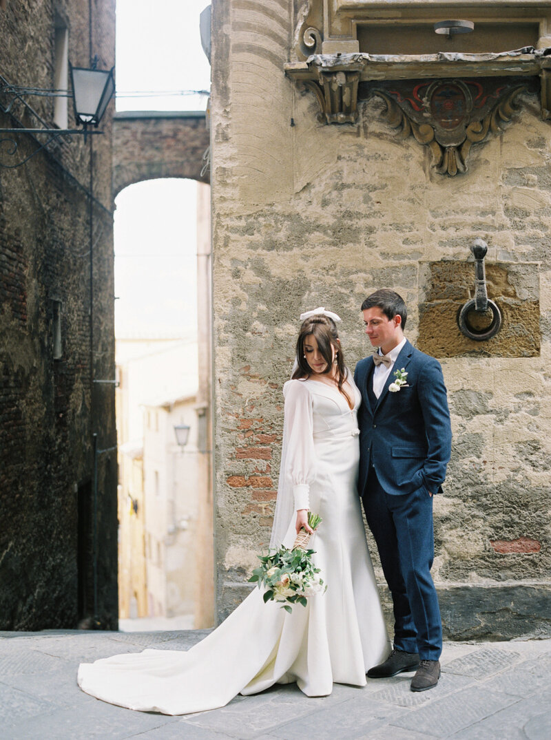 Sheri McMahon - Villa Catignano Tuscany Siena Italy by Fine Art Film Destination Wedding Photographer Sheri McMahon-38