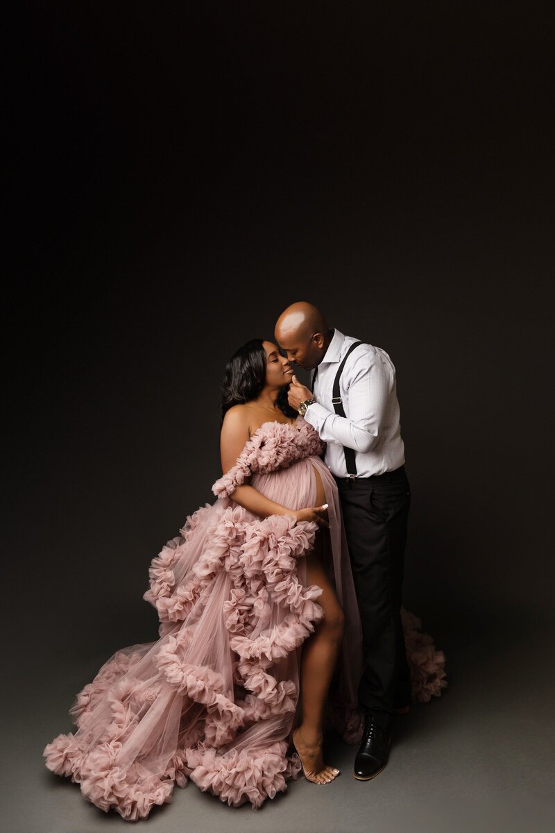editorial maternity photoshoot in phoenix