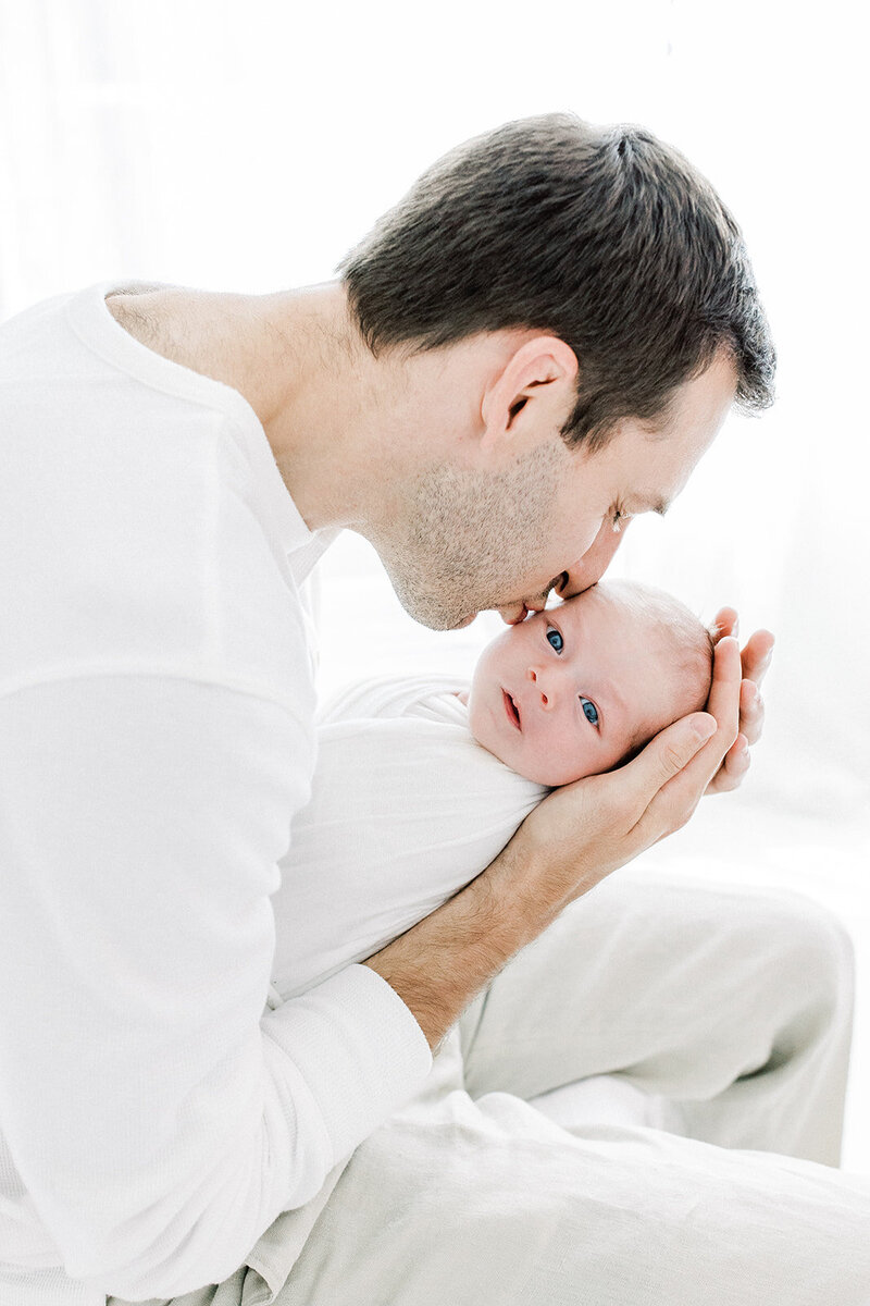 Cincinnati-Newborn-Photography-Winter-Freire-038