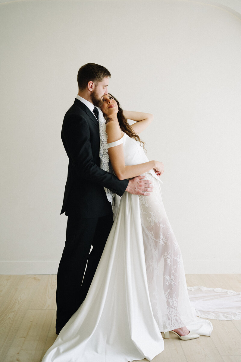 Bride at her ceremony - photographed by Detroit wedding photographer Jane Victoria