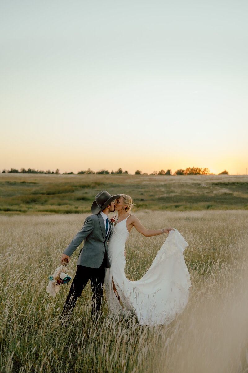 wedding photographer the turquoise lens