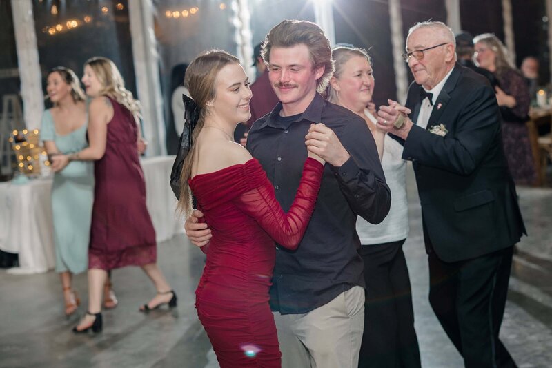 Edmonton Wedding Photos - Pine and Pond Wedding Venue (216)