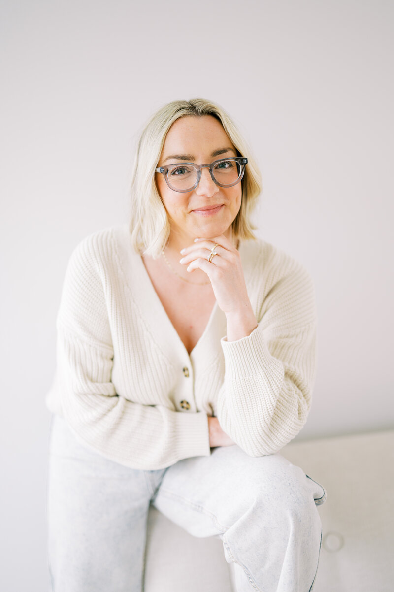 Headshot of Jordan Simone New Jersey photographer in a studio