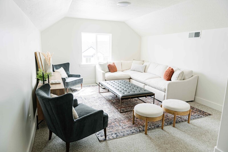 Hobson-Sectional-8