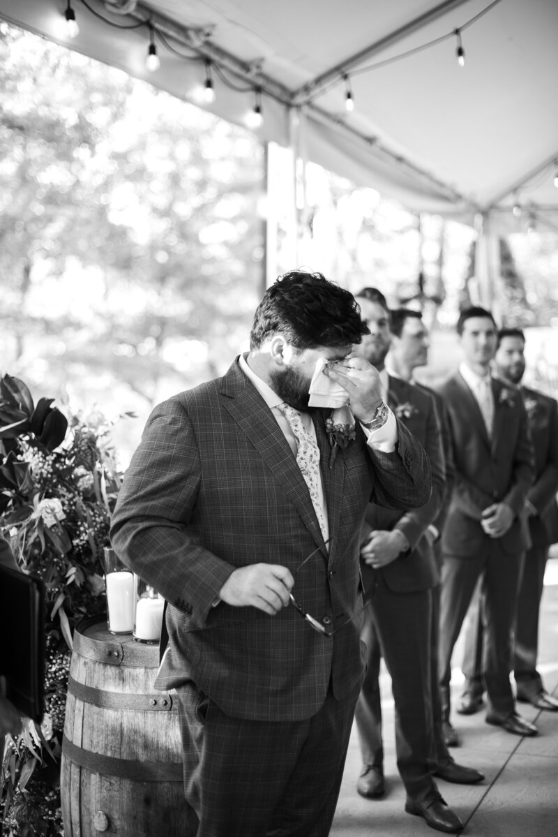 sarah-elizabeth-studio-ohio-wedding-photographer-the-landing-cummins-wedding-friday-ceremony-20