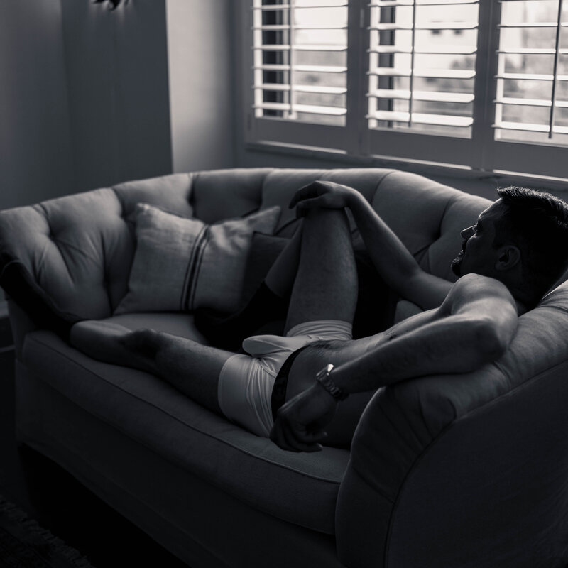 Houston Boudoir Photographer SECTION A -BW- Letter F-30