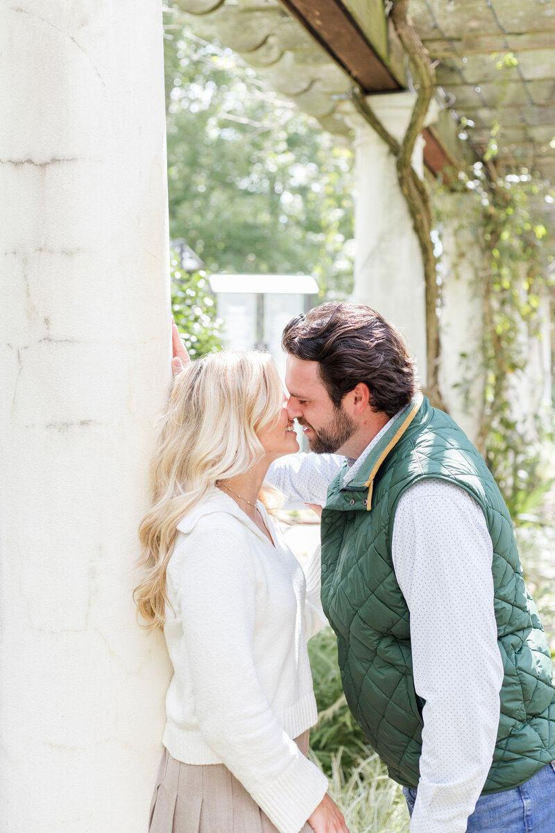 natural-light-couples-photographer-charlotte