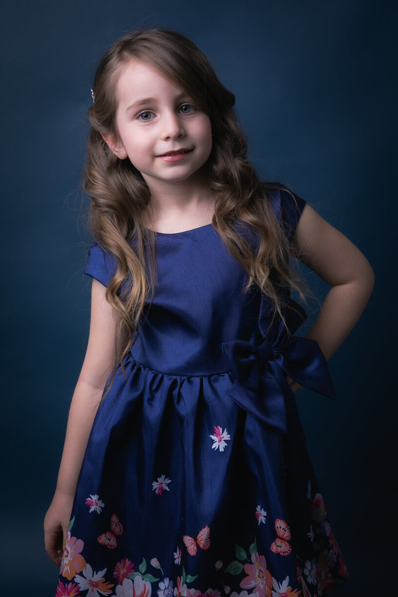 Beautiful contemporary portraits of families and children  Specializing in Beauty and Glamour photos, Contemporary Portraiture, Branding and Headshots and Boudoir Simcoe County, Barrie, Innisfil,  Toronto, GTA,