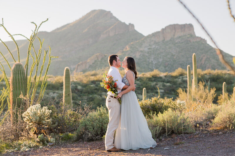 Phoenix-Arizona-Destination-Elopement-Couples-Photographer