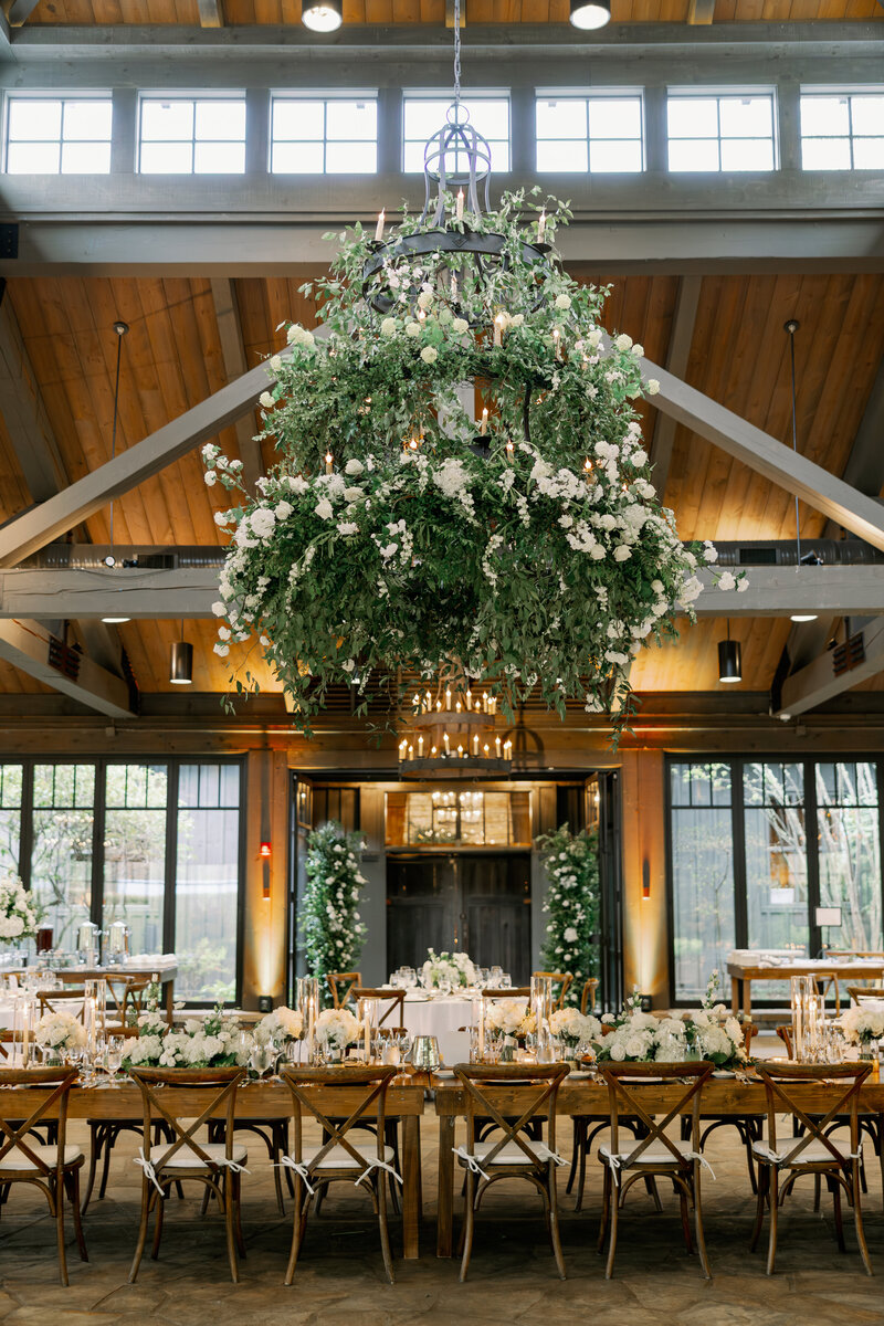 Wedding at Old Edwards Inn planned by Altaterra Events in Highlands, NC