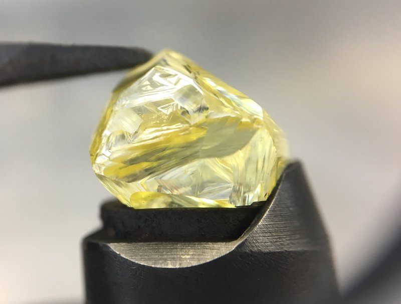 fancy yellow diamond, yellow diamond, rough diamond, diamond manufacturing, custom diamonds, fancy vivid yellow, fancy intense yellow, fancy yellow rough diamond, yellow diamond engagement ring, fancy color diamond