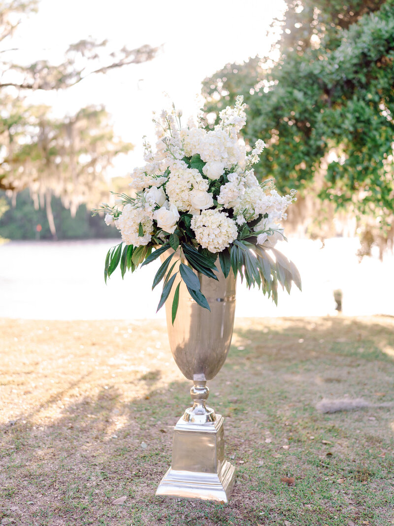 Wachesaw Wedding Photo Ideas near Pawleys Island by the Best Wedding Photographer in South Carolina_-60