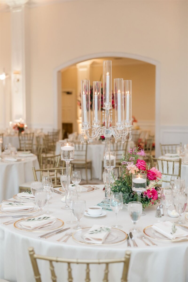 Wedding reception details at the country club of Orlando by orlando wedding photographer 